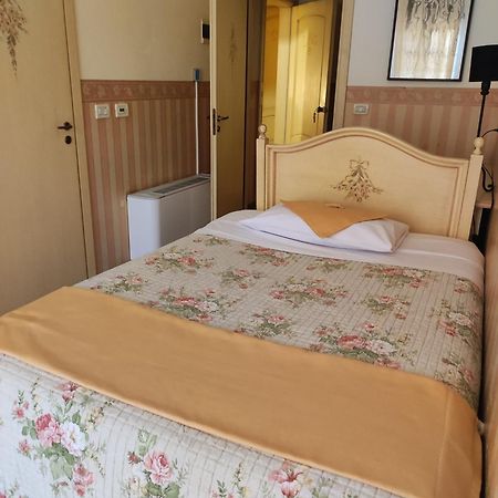 D'Elite Room & Breakfast Ferrara Luaran gambar